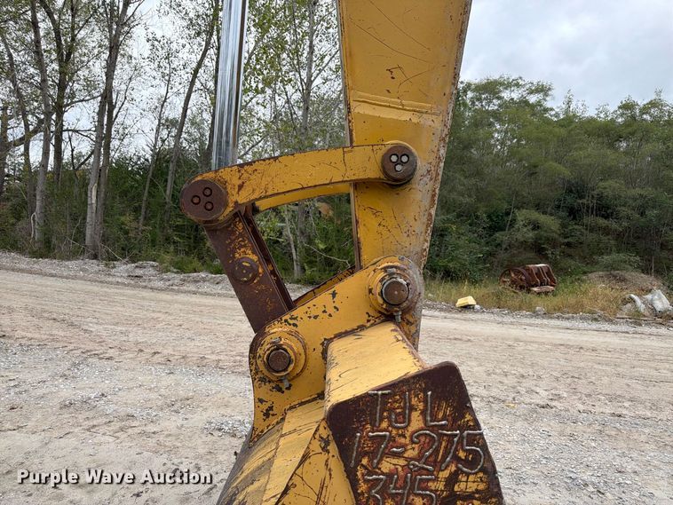 image for item FP3112 2000 Caterpillar 345B L excavator