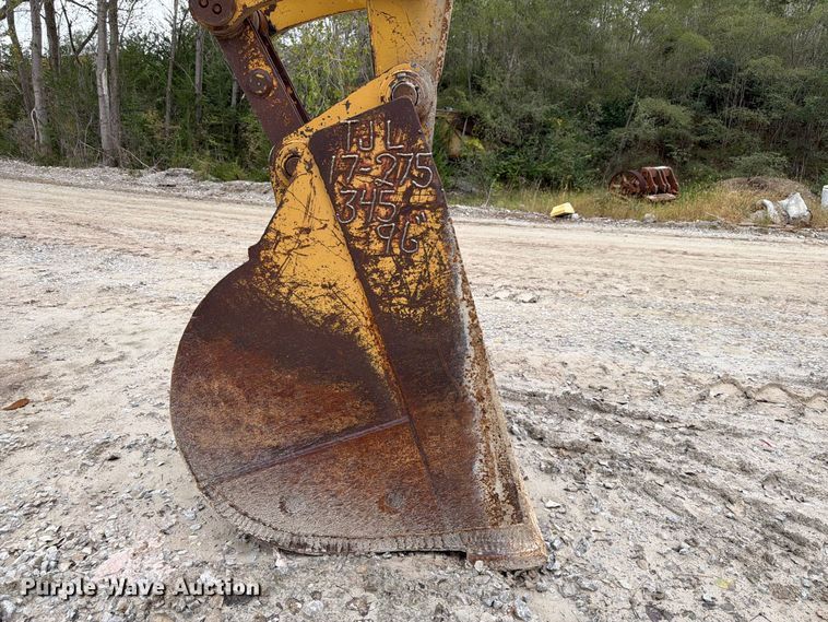image for item FP3112 2000 Caterpillar 345B L excavator