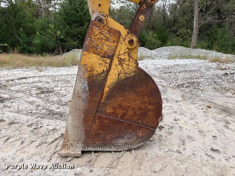 image for item FP3112 2000 Caterpillar 345B L excavator