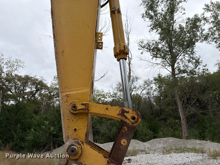image for item FP3112 2000 Caterpillar 345B L excavator