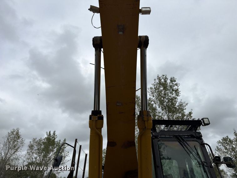 image for item FP3112 2000 Caterpillar 345B L excavator