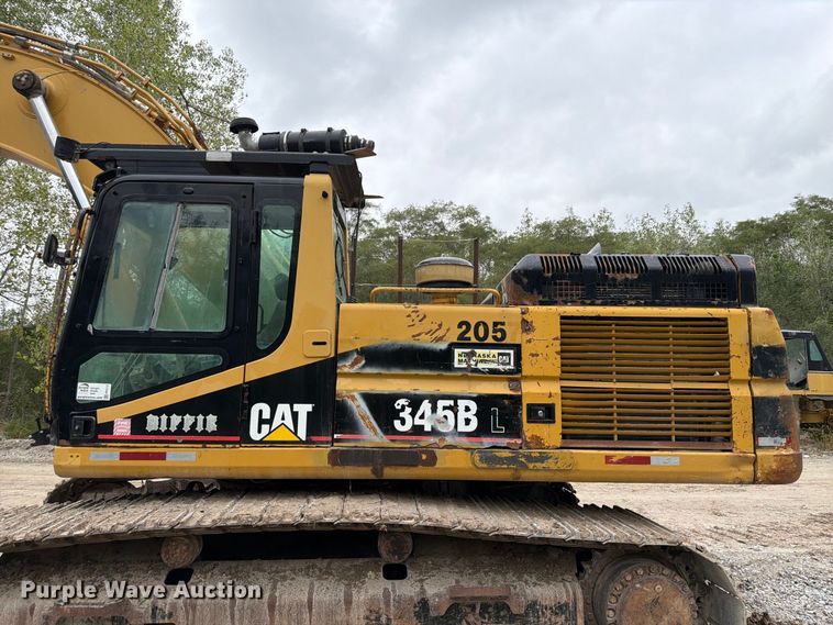 image for item FP3112 2000 Caterpillar 345B L excavator