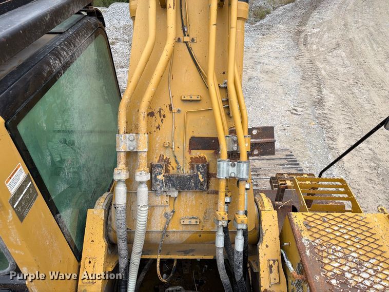 image for item FP3112 2000 Caterpillar 345B L excavator