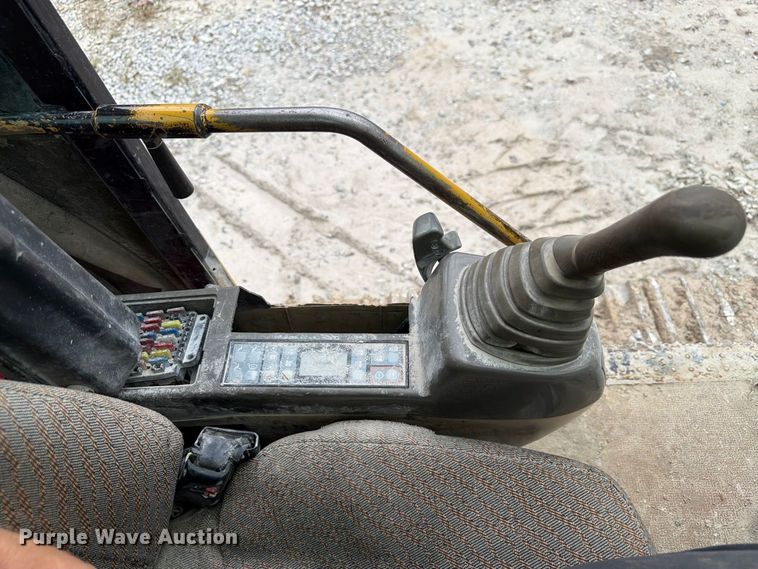 image for item FP3112 2000 Caterpillar 345B L excavator