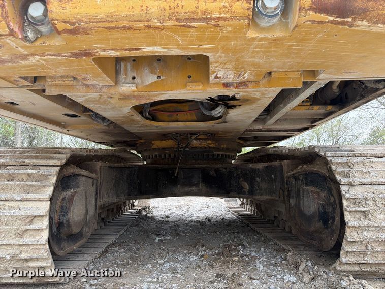 image for item FP3112 2000 Caterpillar 345B L excavator
