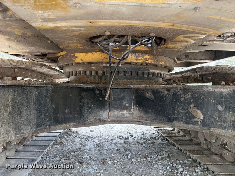 image for item FP3112 2000 Caterpillar 345B L excavator