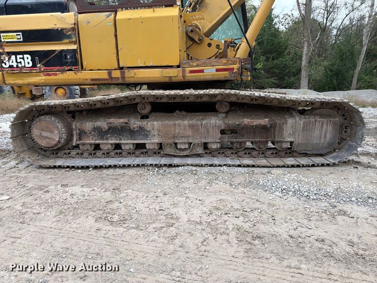 image for item FP3112 2000 Caterpillar 345B L excavator