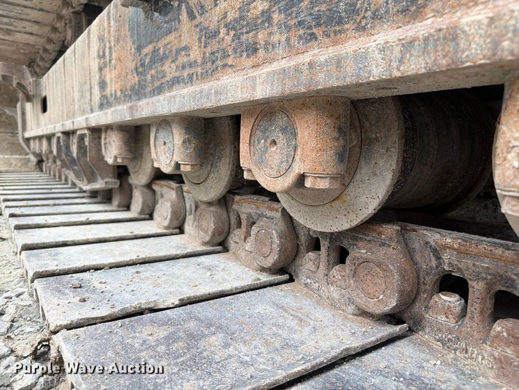 image for item FP3112 2000 Caterpillar 345B L excavator