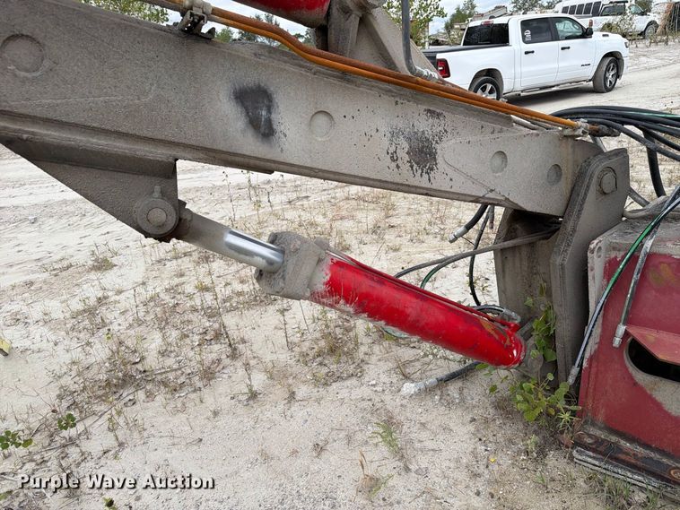 image for item FP3114 Pedestal breaker