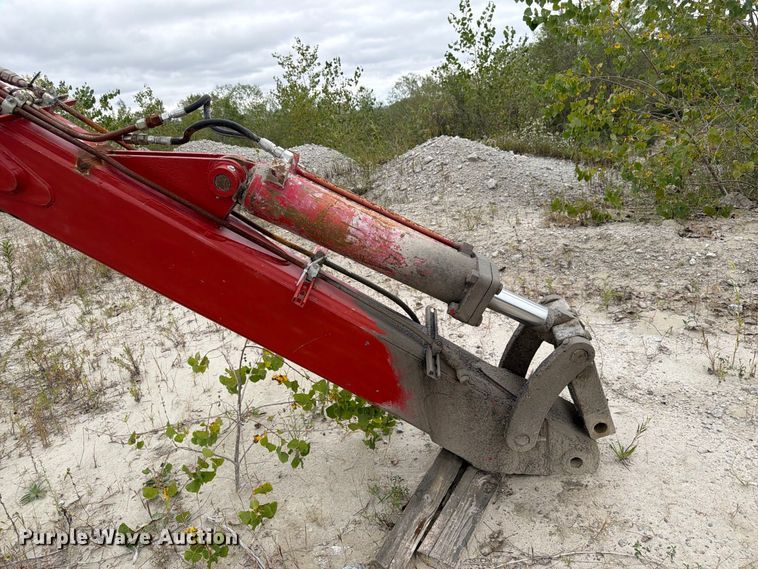 image for item FP3114 Pedestal breaker