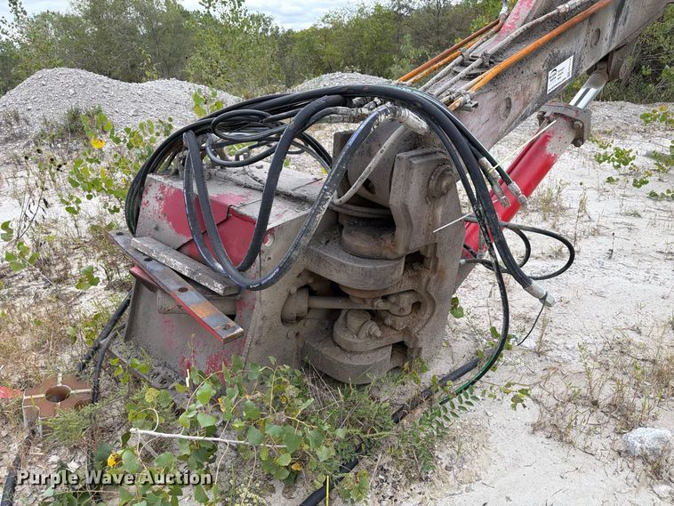 image for item FP3114 Pedestal breaker