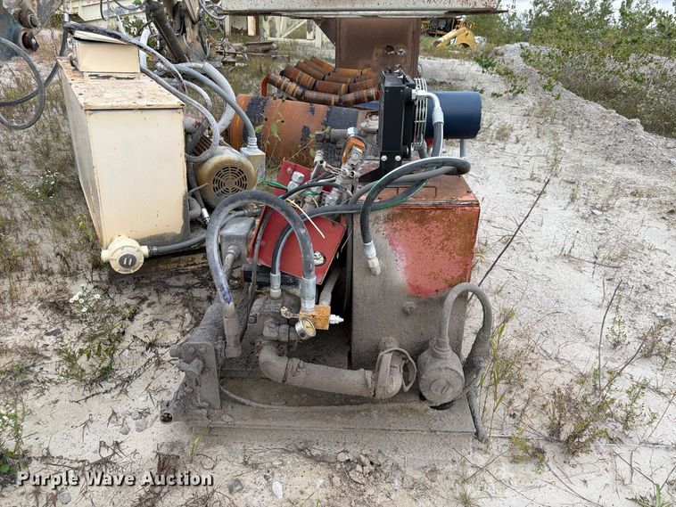 image for item FP3114 Pedestal breaker