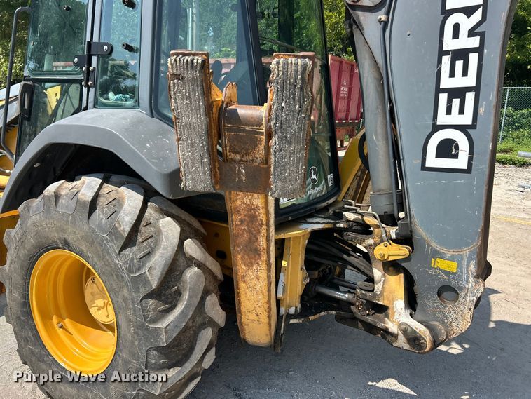 image for item FT6076 2010 John Deere 410J backhoe