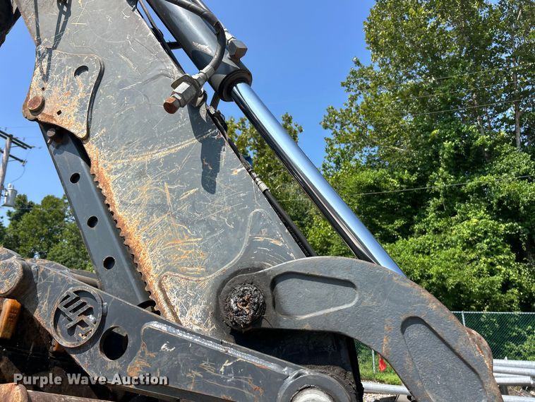 image for item FT6076 2010 John Deere 410J backhoe