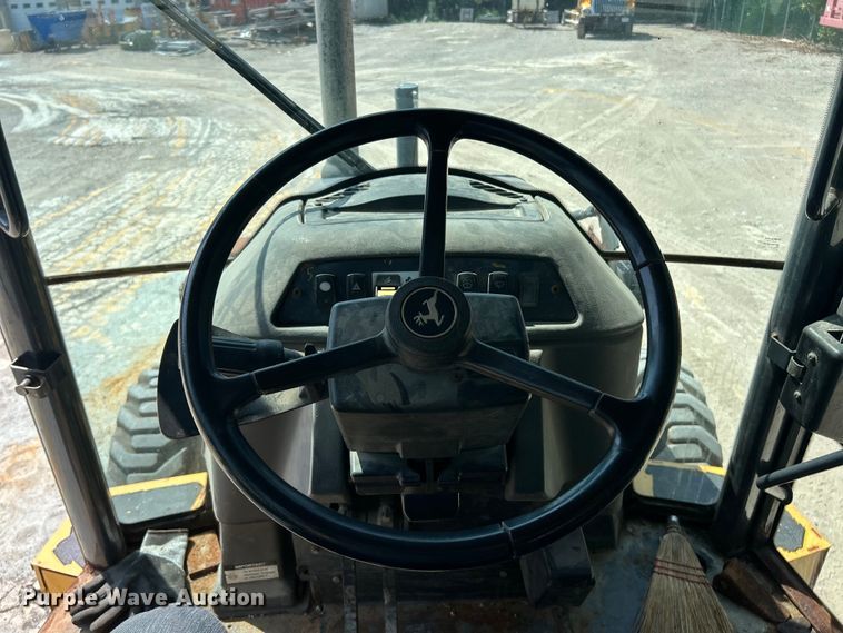 image for item FT6076 2010 John Deere 410J backhoe