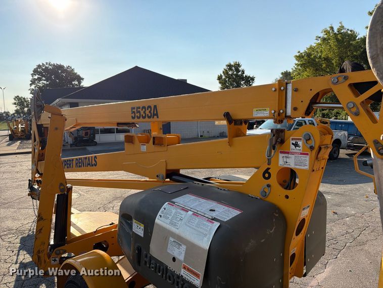 image for item FT6219 2019 Haulotte 5533A 