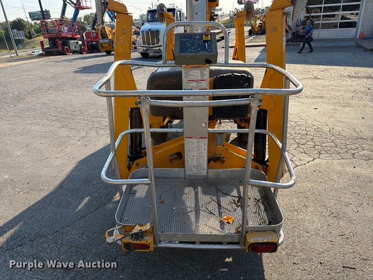 image for item FT6219 2019 Haulotte 5533A 