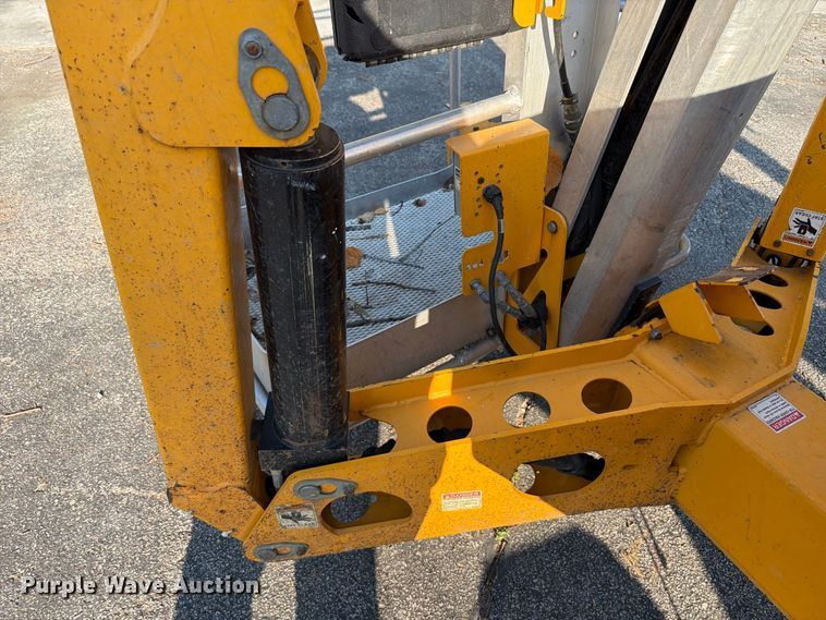image for item FT6219 2019 Haulotte 5533A 