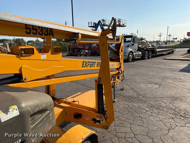 image for item FT6219 2019 Haulotte 5533A 
