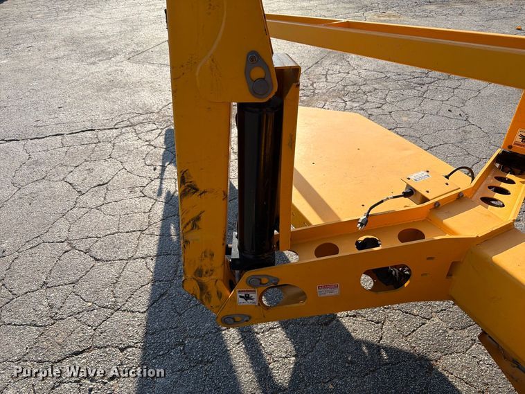 image for item FT6219 2019 Haulotte 5533A 