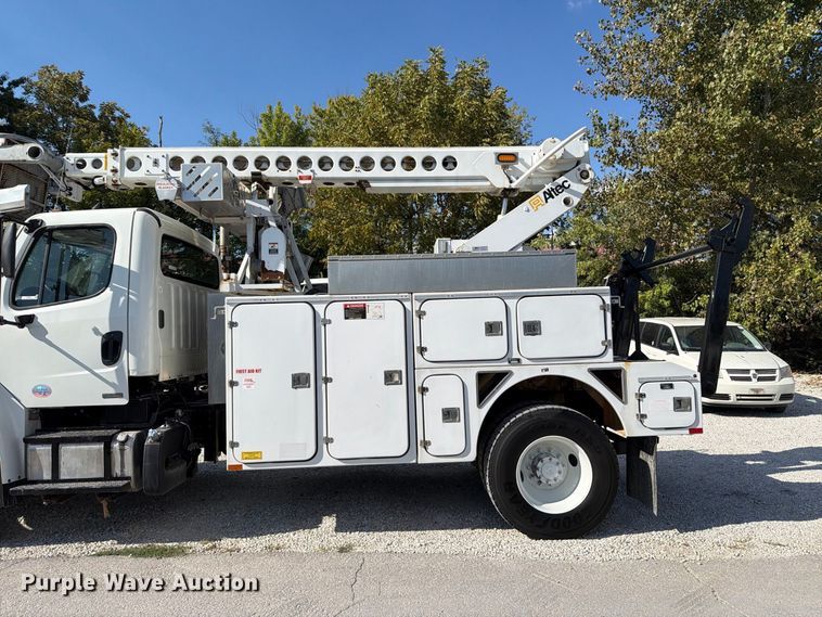 image for item FT6259 2012 Freightliner Business M2 bucket truck