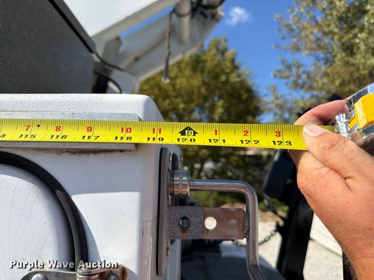 image for item FT6259 2012 Freightliner Business M2 bucket truck