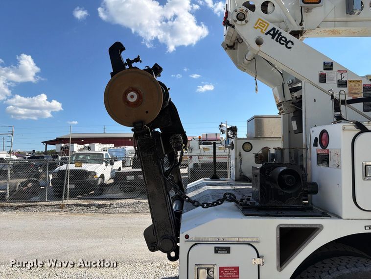 image for item FT6259 2012 Freightliner Business M2 bucket truck