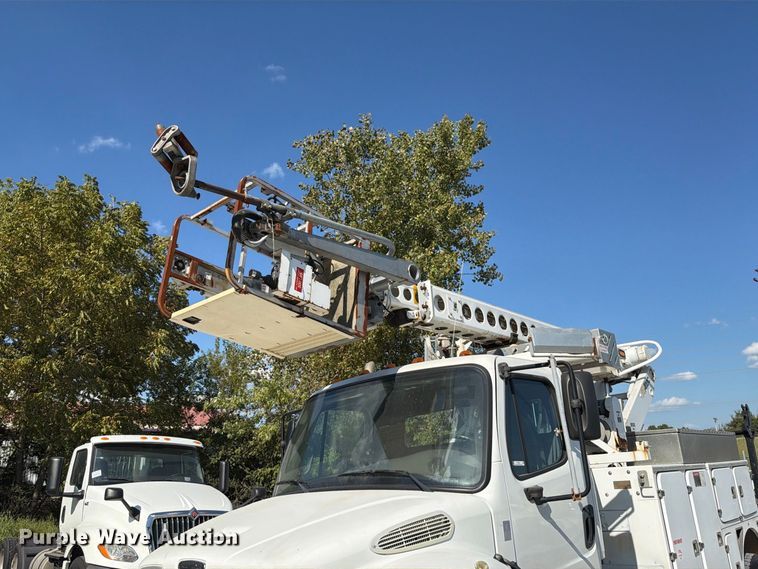 image for item FT6259 2012 Freightliner Business M2 bucket truck