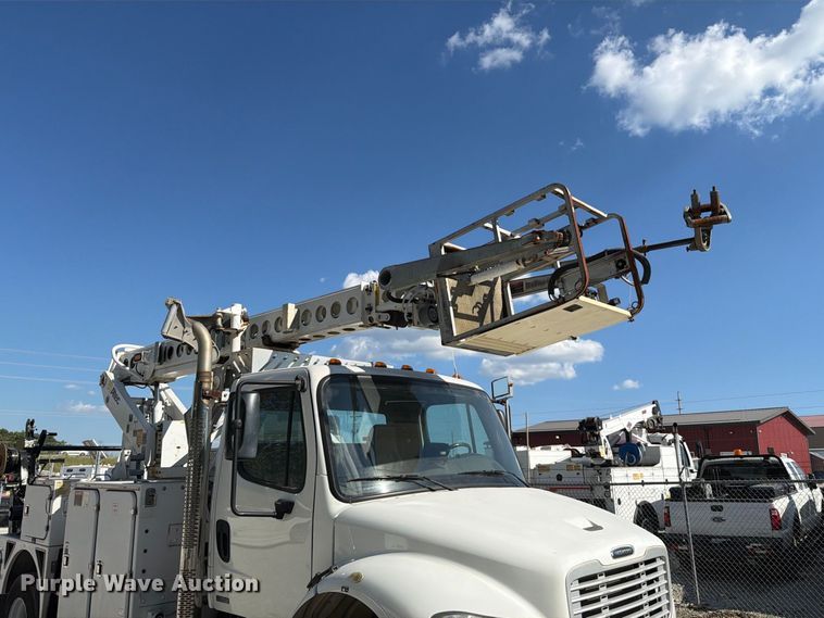 image for item FT6259 2012 Freightliner Business M2 bucket truck