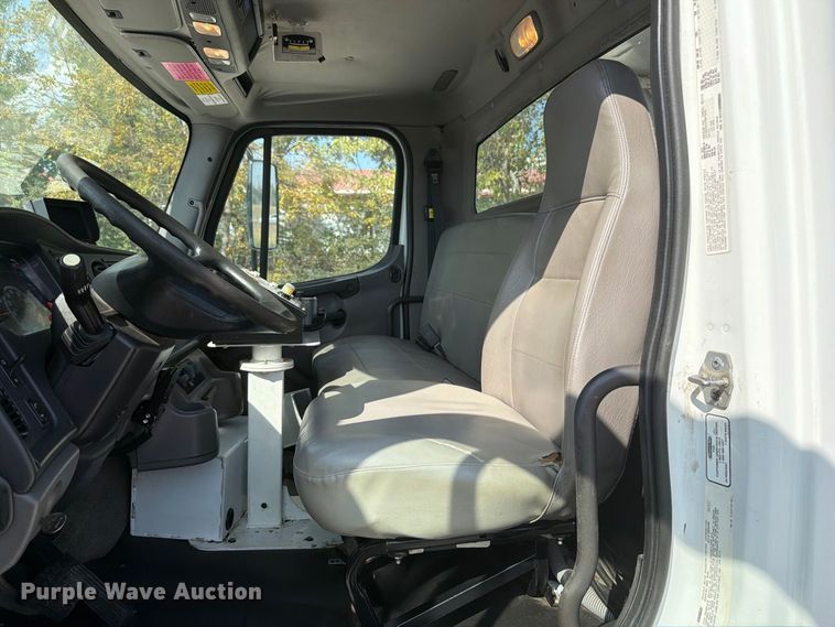 image for item FT6259 2012 Freightliner Business M2 bucket truck