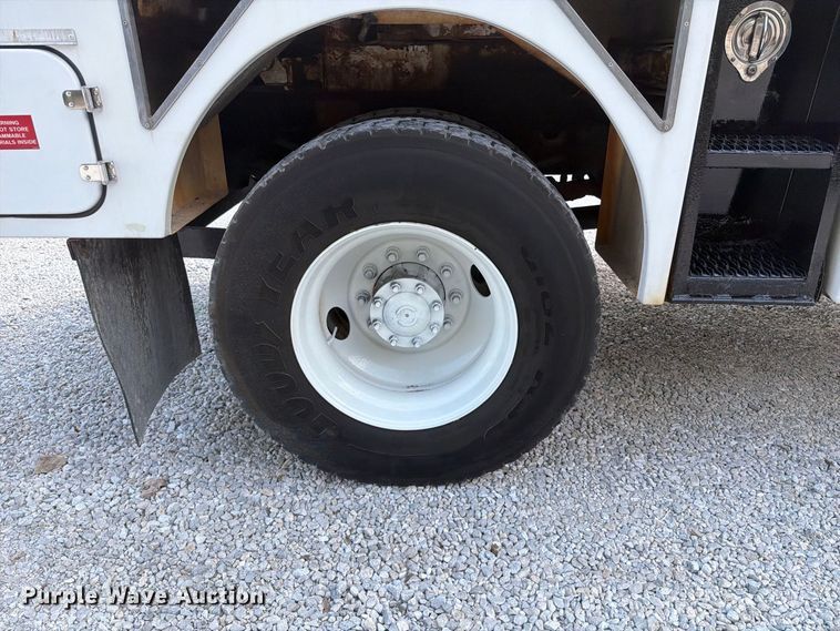 image for item FT6259 2012 Freightliner Business M2 bucket truck