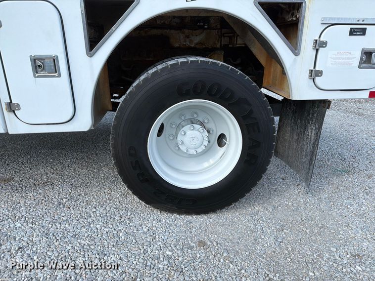 image for item FT6259 2012 Freightliner Business M2 bucket truck