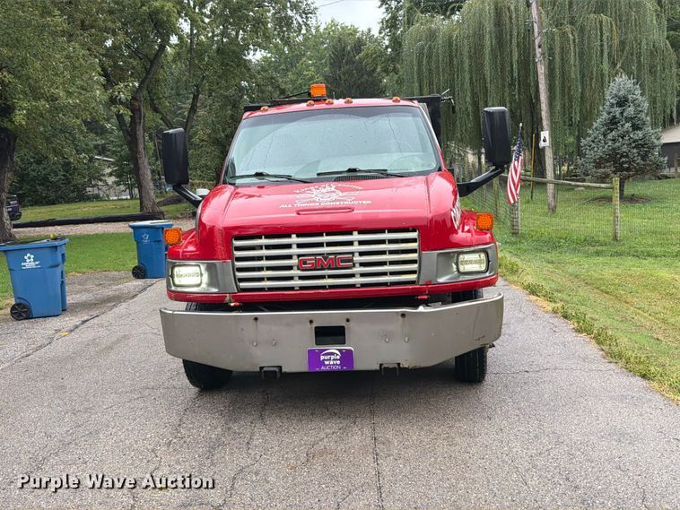 image for item FT6286 2006 GMC C5 dump flatbed truck