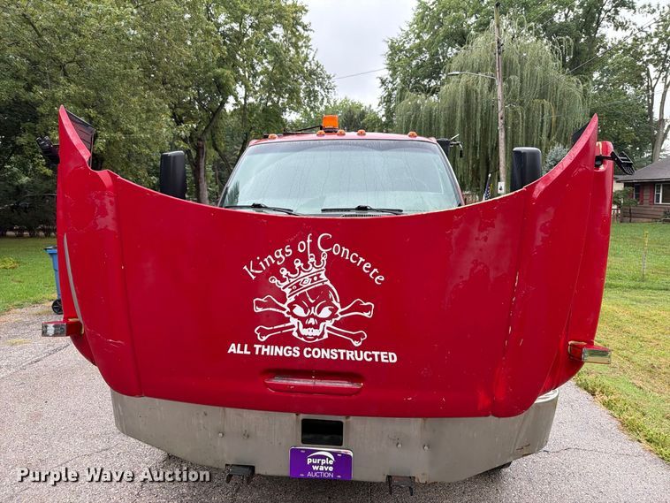image for item FT6286 2006 GMC C5 dump flatbed truck