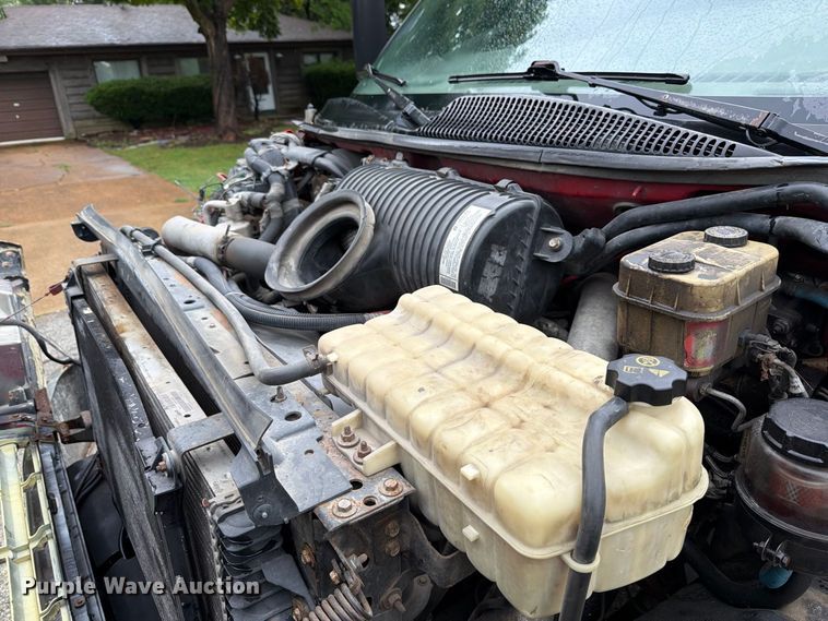 image for item FT6286 2006 GMC C5 dump flatbed truck