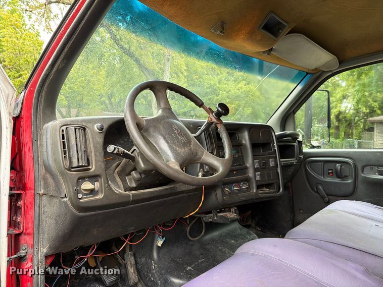 image for item FT6286 2006 GMC C5 dump flatbed truck