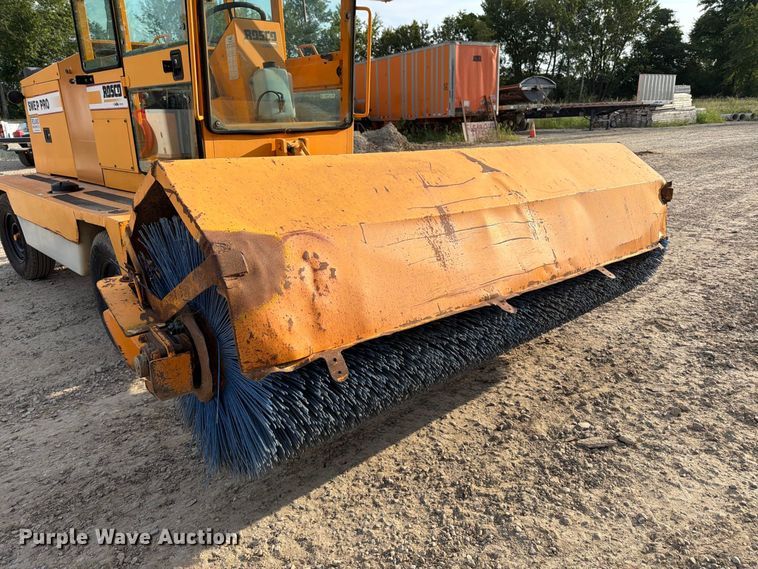 image for item FT6330 Rosco 4830 broom