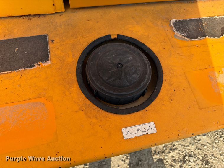image for item FT6330 Rosco 4830 broom