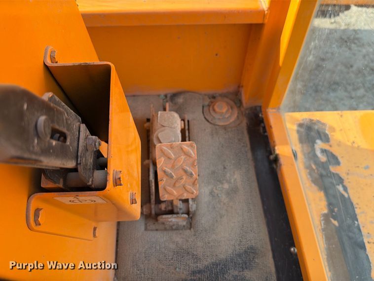 image for item FT6330 Rosco 4830 broom