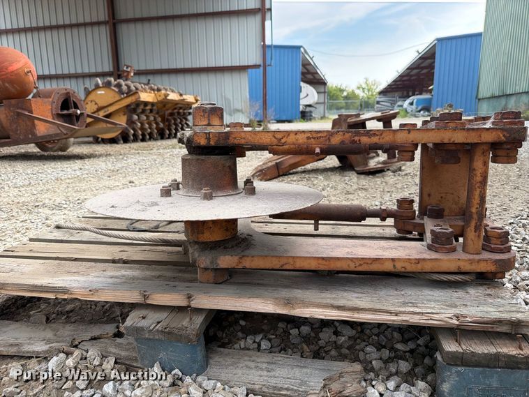 image for item FT6331 Asphalt cutter attachment