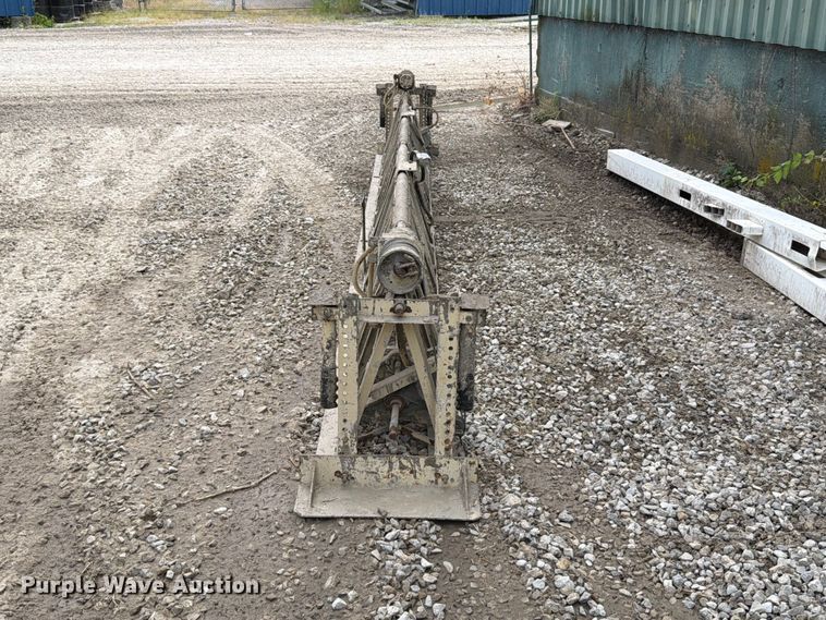 image for item FT6333 Morrison power screed