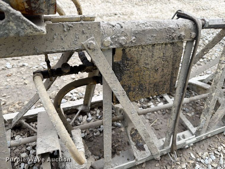 image for item FT6333 Morrison power screed