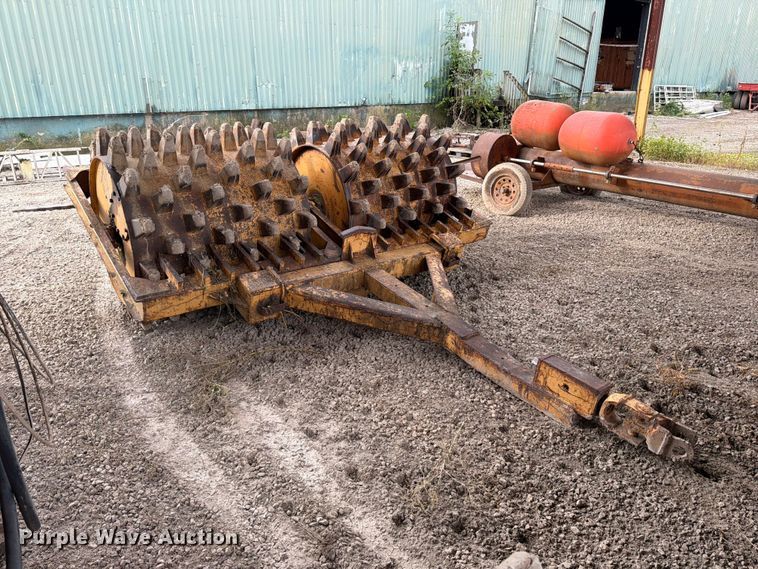 image for item FT6334 Sheepsfoot roller