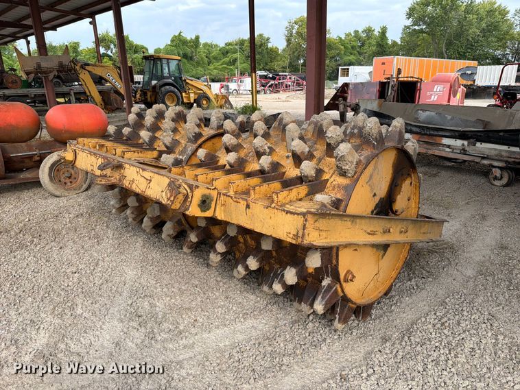 image for item FT6334 Sheepsfoot roller