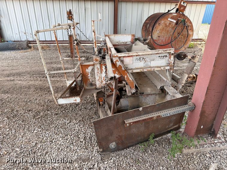 image for item FT6336 Midland S.M road widener
