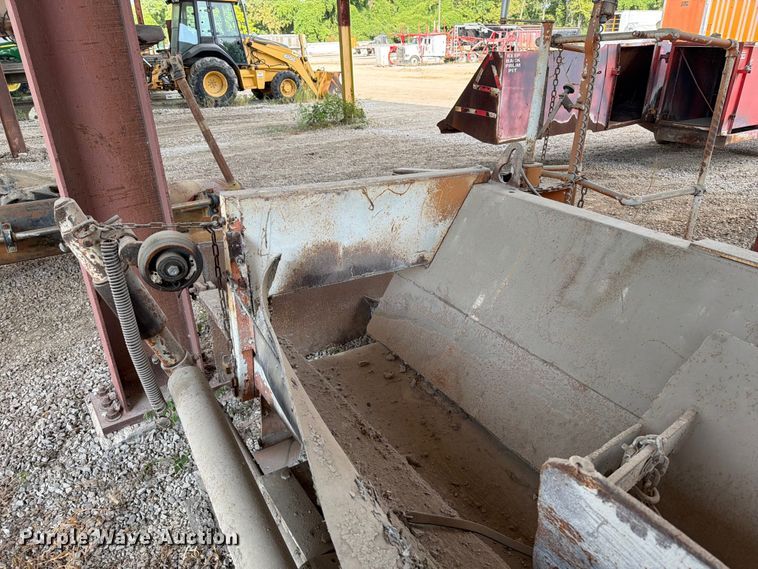 image for item FT6336 Midland S.M road widener