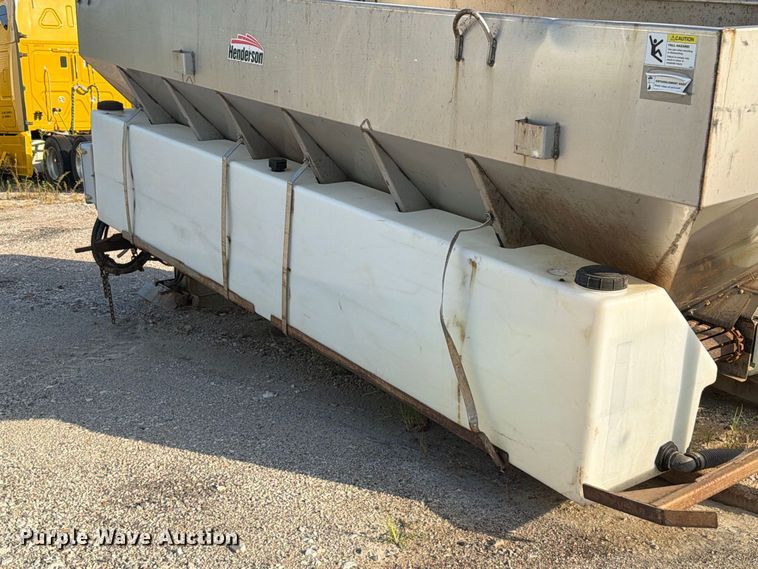 image for item FT6347 Henderson spreader