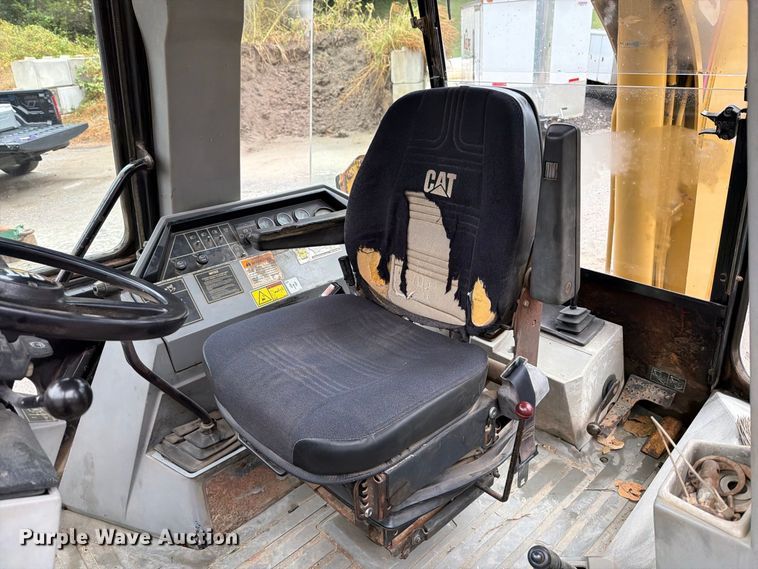 image for item FT6360 1996 Caterpillar 416B backhoe