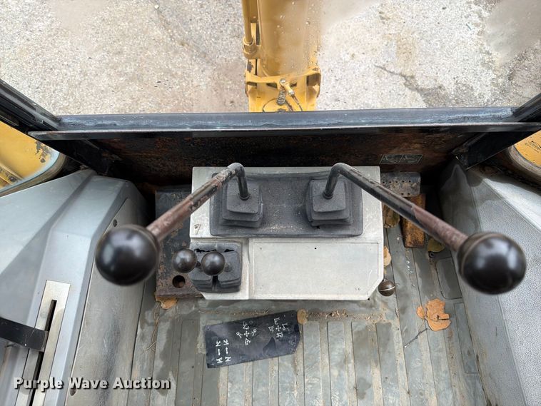 image for item FT6360 1996 Caterpillar 416B backhoe