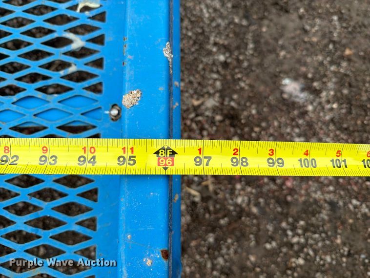 image for item FT6362 2001 Genie S-125 boom lift